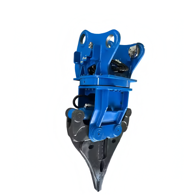 Tungsten-Blade Hydraulic Shear Processing End-of-Life Cars